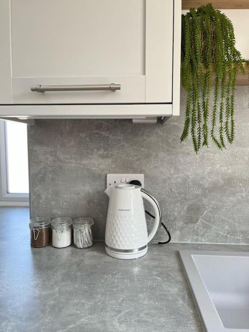Cosy Country Getaway, 5 Mins From The Sea Villa Penzance Exteriör bild